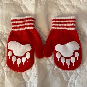Kids Paw Print Mittens 🐾 🐾